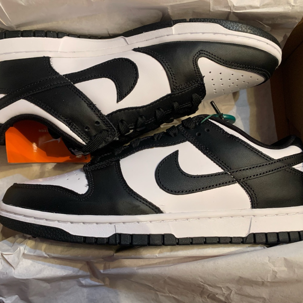 Men’s Nike Dunk Low Retro White Black Panda